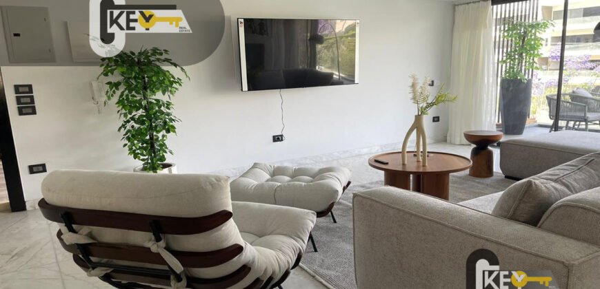 Modern Apartment in Lake View , in New Cairo