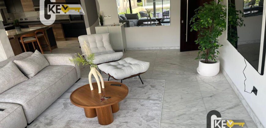 Modern Apartment in Lake View , in New Cairo